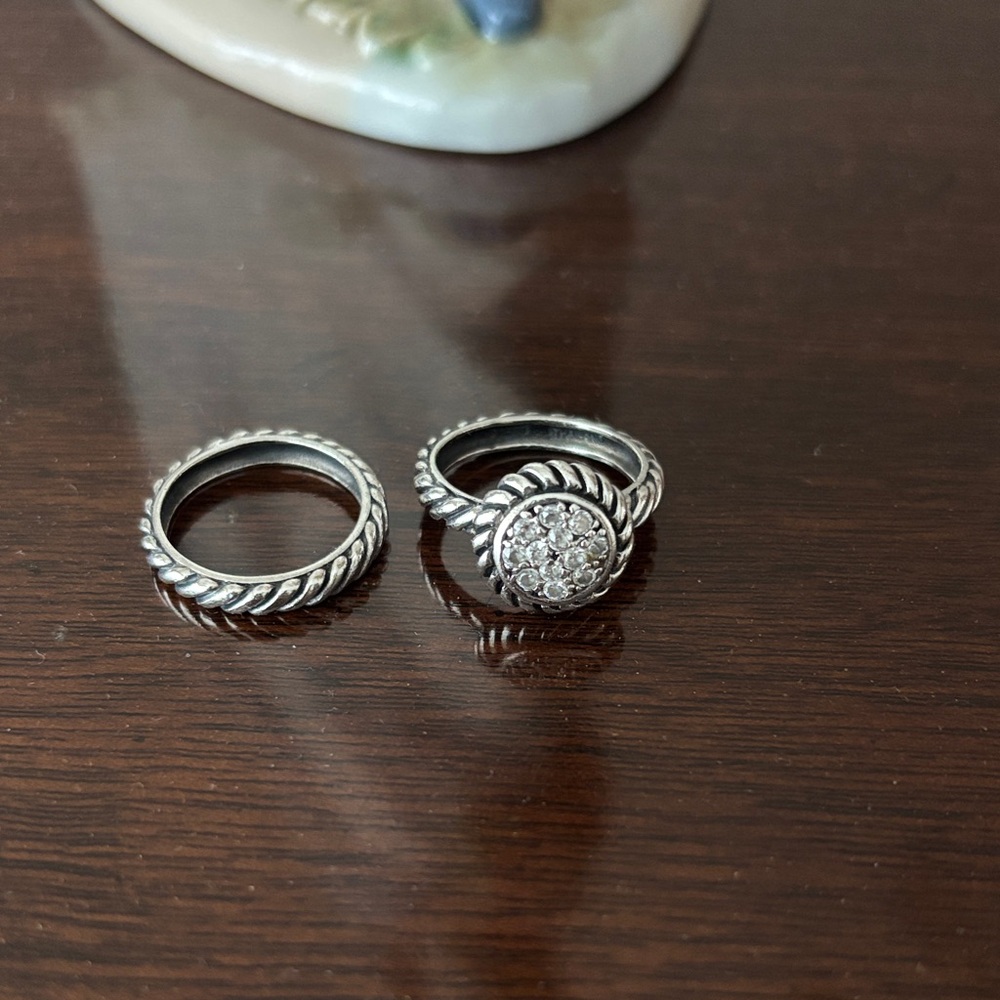 Elegant sterling Silver with Moissanite / cubic stones. Women's Ring Set
